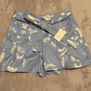 Blue and White Cloud Shorts with Detachable Belt, Kind of Flare and Vintage